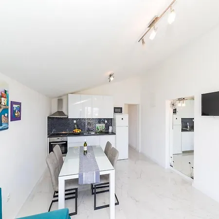 Apartment Two Bedroom With Balcony