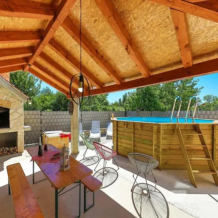 Two Bedroom With Balcony Apartamento *