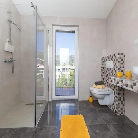 Two Bedroom With Balcony Apartment *
